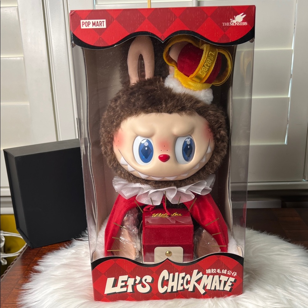 Pop Mart THE MONSTERS Let's Checkmate Series-Vinyl Plush Doll NWOT